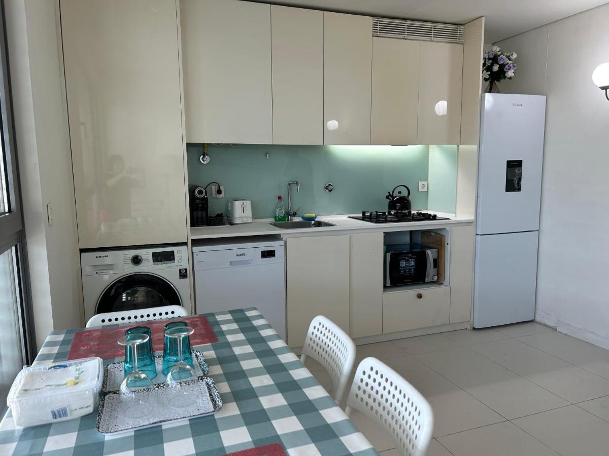 Yingying Apartamento With A Free Parking Space Lisbon Exterior photo